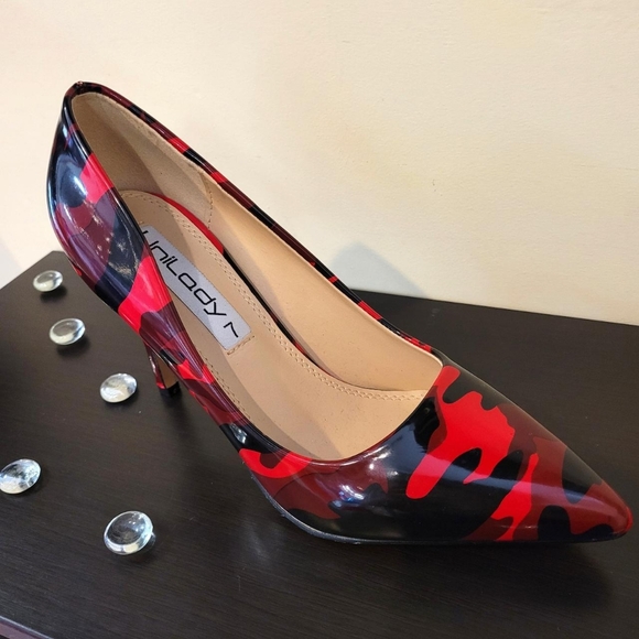 Unilady Camo Pumps - Picture 4 of 4